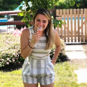 Meet your Posher, Katelyn